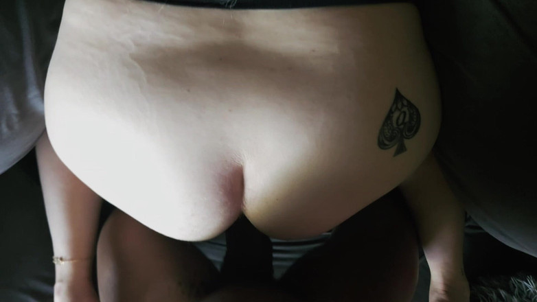 Missi Rae: POV gauč zezadu BBC Mezirasová bbw stříkání na zadek rychlovka