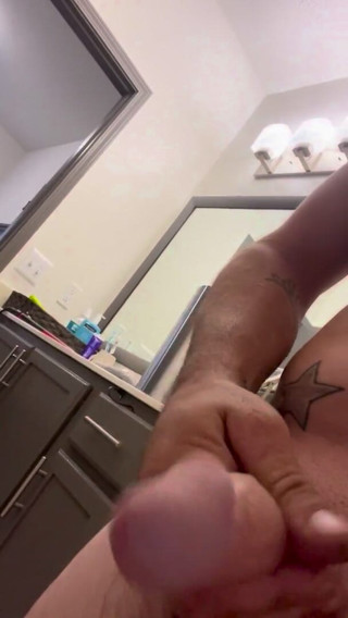 Jerkoff king: Straight guy with monster cock jerking off