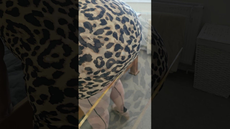 Slutty Ms B: Pani B poprosić i zostaje ukarana za to, że jest niegrzeczną...