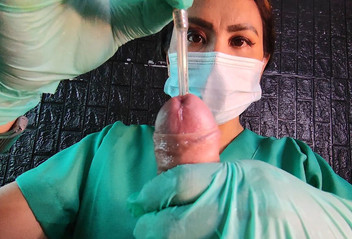 DominaFireOfficial: Pinggiran dan bunyi oleh jururawat sadis dengan sarung tangan lateks (dominafire)