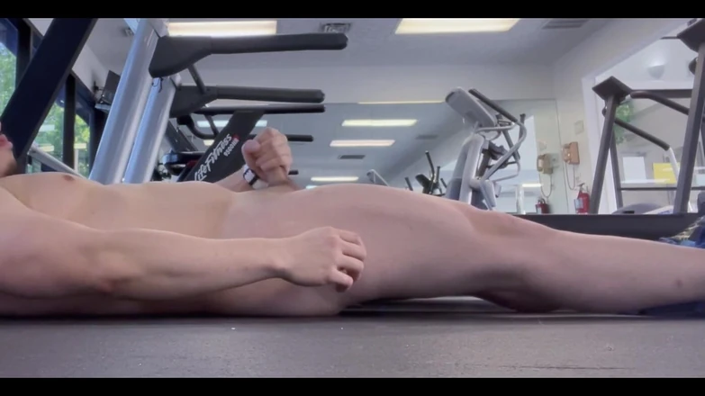 barenakedboy: Ho appena finito di fare un Sesh Cardio in palestra?