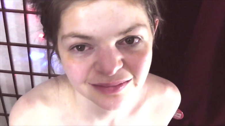 Average Joe xxx: Laura Wells menghisap zakar dan menelan air mani