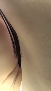 She Shows Them off Without Holding Back - Miina Konno Gives You Her Armpits in Close-up