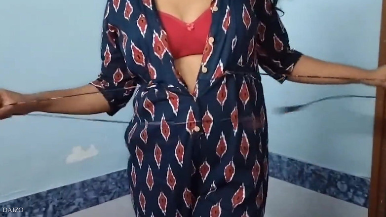 Daizo Premium: Büyük götlü yenge hintli tarzında sikiliyor döl yiyor