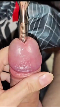 Eu fodi seu pau carnudo como uma buceta