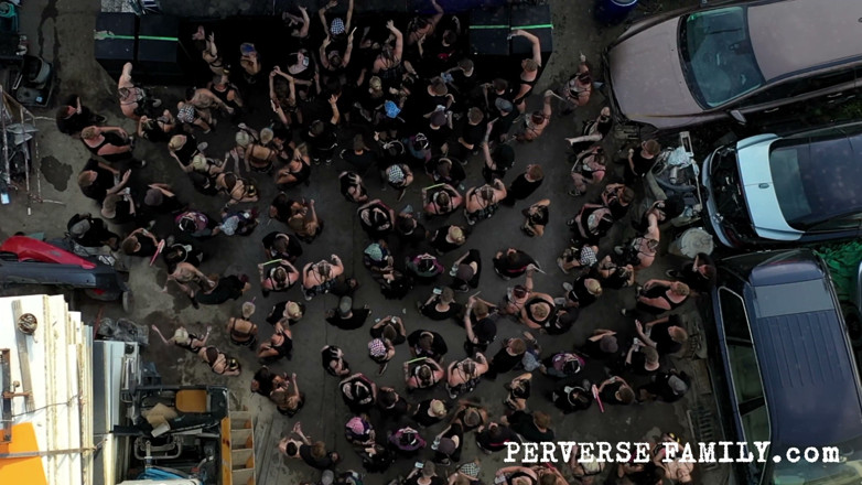 Perverse Family: Perverse Family 52.2 (4ª temporada) Charlie's Secret Fuck with Techno Girl