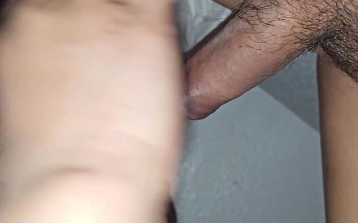 Zzar: 공연을 좋아하는 사랑스러운 커플의 진정한 열정