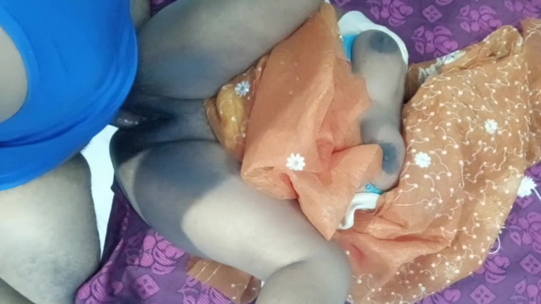 Veni: Soție desi futându-și prietenii vecini soțul, partea 2