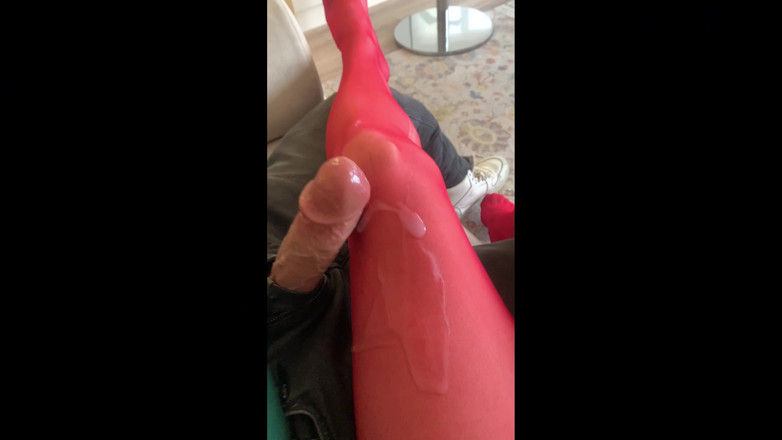 cd_aysemmm: Sledovala jsem porno se svým nevlastním synem (nikdy jsem se ho...