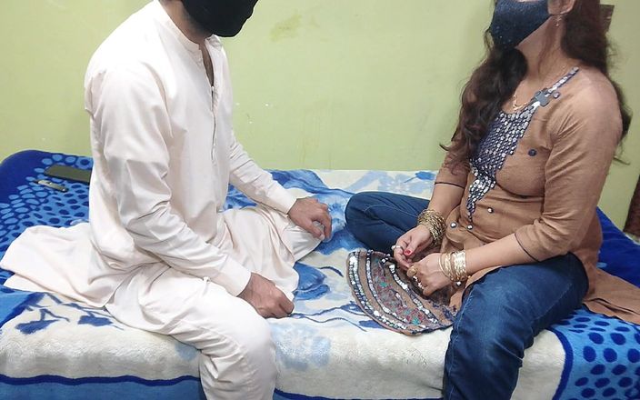 Gullnazkhan: Chica india caliente tiene audio hindi claro