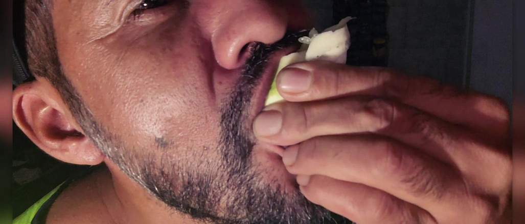 Stink HairyMale: Juste un vlog à la maison