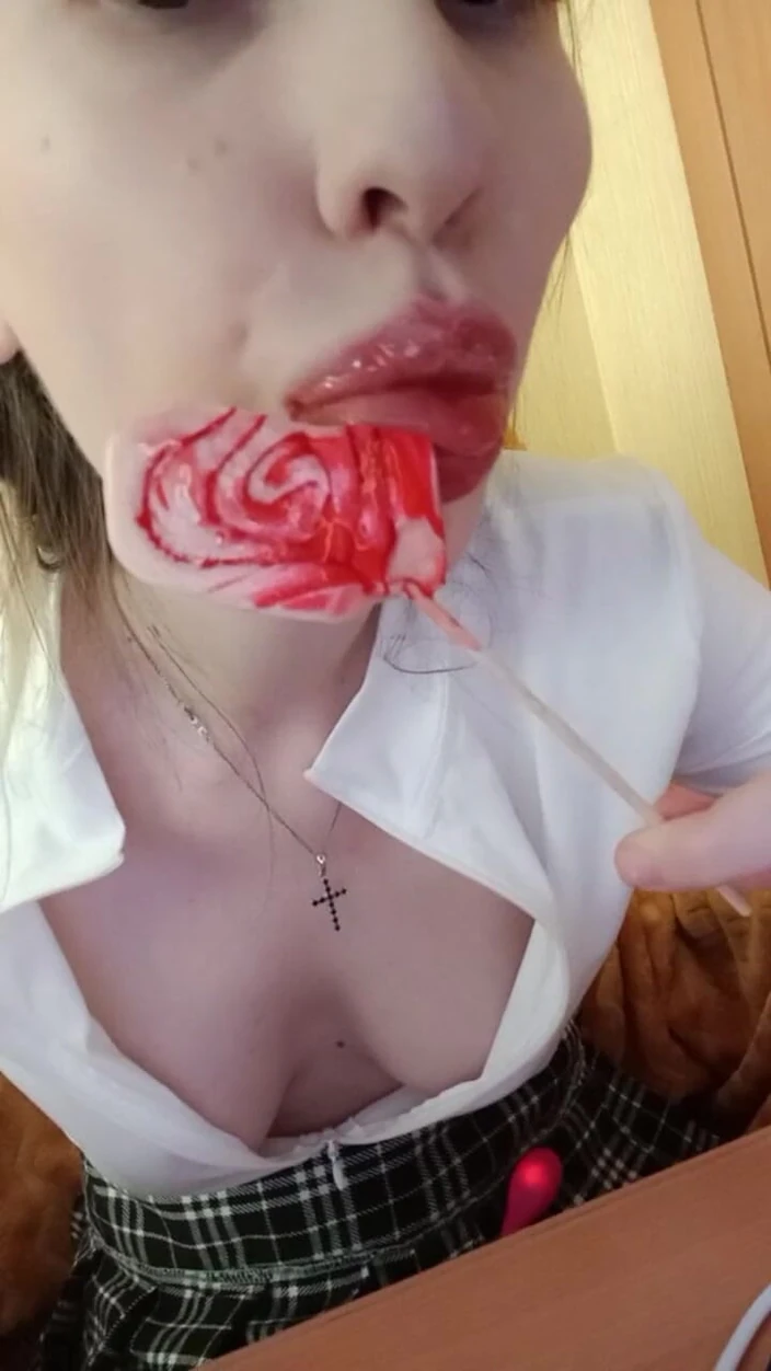 ElzaKom: Ruin Your Girlfriend in Voodoo Me?