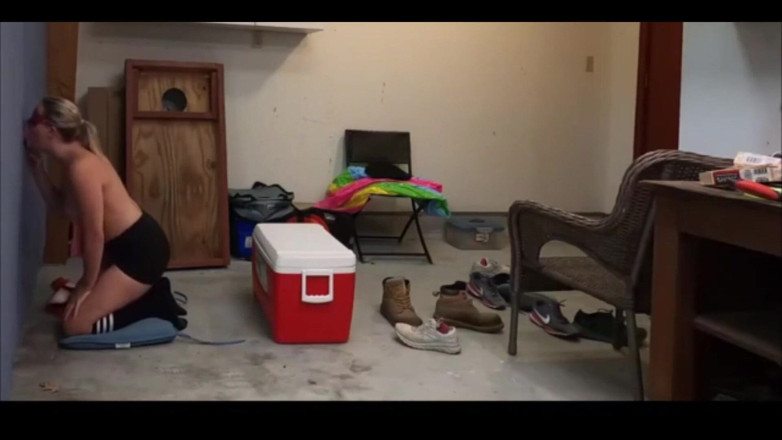 ScarlettRavenXO: Wife's First at Home Gloryhole with a Local Fan