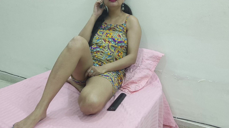 Saarabhabhi6: Video rekaman seks romantis adik tiri india yang super imut...