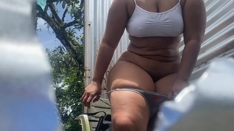 malesabenatiastar: Booth Shows Big Ass on Brazil Beach