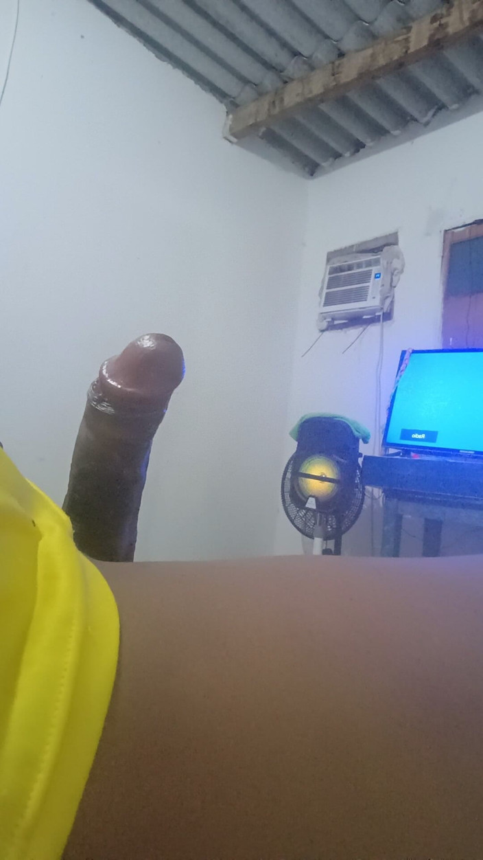 Femboy from Colombia: Ta trans dziewczyna wróciła, by dać z siebie wszystko