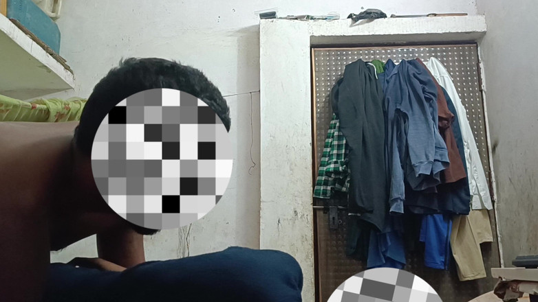 SanskariGirl1: Nữ Sinh Đại Học Bôi Dầu Và Mông Của Cô Ấy