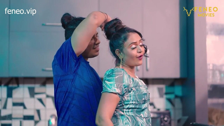Triflicks: Video baru pallavi patil habis-habisan di dapur pallavi sama suaminya