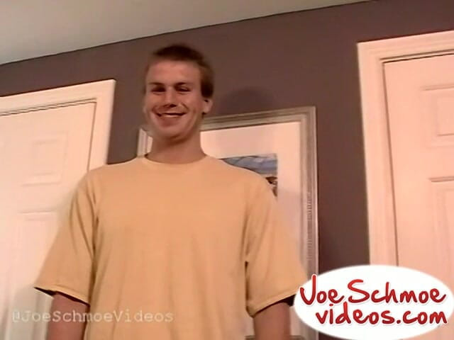 Joe Schmoe: एक ऊर्जावान लंड स्ट्रोक