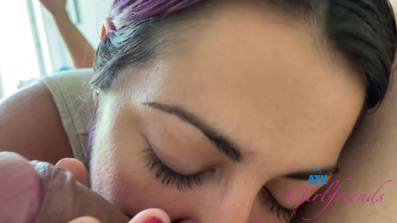 ATK Girlfriends: Virtuální datum