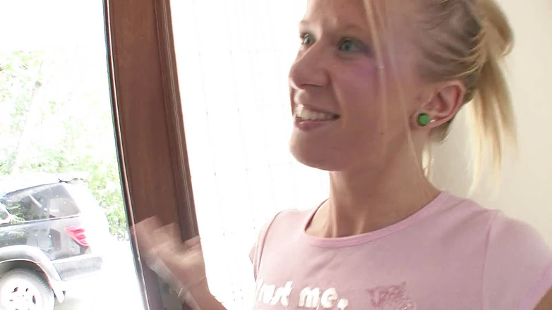 The Babe Next Door: When you have a slut teen neighbor it's guaranteed to...