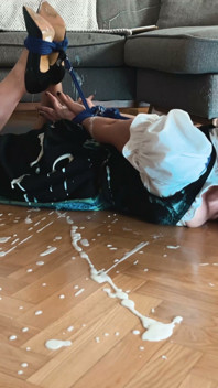 Tirol yaraklı tacizden sürtük asistana dirndl