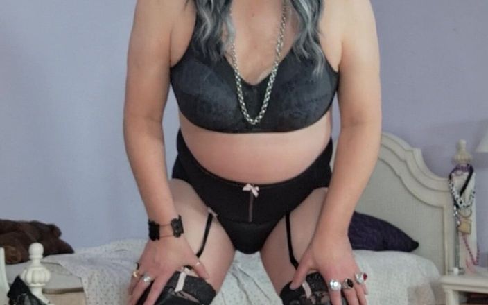Victoria Lecherri: Comment je séduis de jeunes mecs sexy !