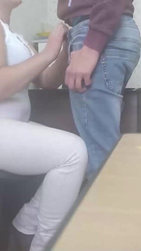Chtěl jsem jít na dovolenou a dostal jsem sperma do mé kundičky