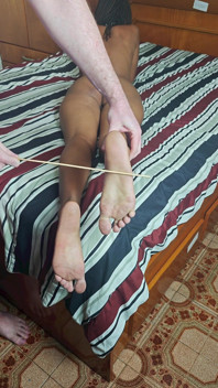 Antrenament pentru începătoare supusă Bastinado