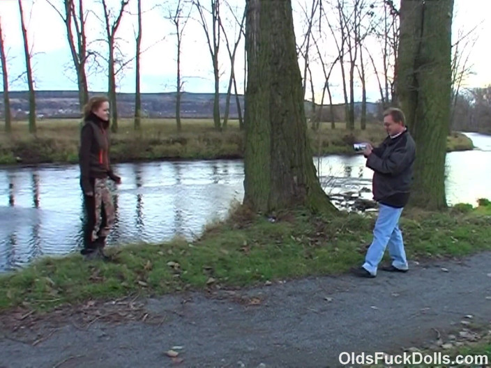 Olds Fuck Dolls: Olds трахают кукол - старый пердеж Тим Ветман трахает молодую студентку Francinne