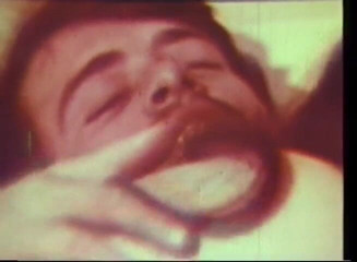 Vintage Usa: 复古三人行阴户操逼 以 69 姿势舔三人行