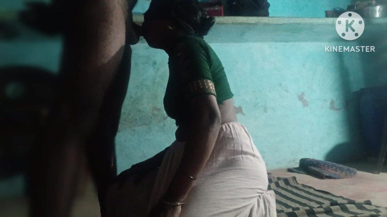 Sexyhousewife99: Village Bhabi đụ mặt Jor Jor Se Muh Me Pani Nikala