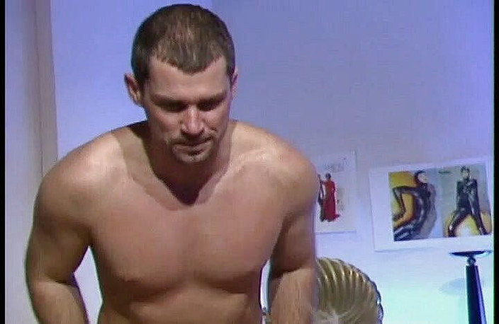 Perfect Porno: Грудастую помощницу милфу в тугом костюме трахает молодой ебарь