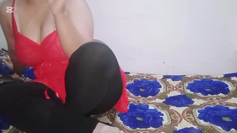 Nadiii: Minahil Malk Video
