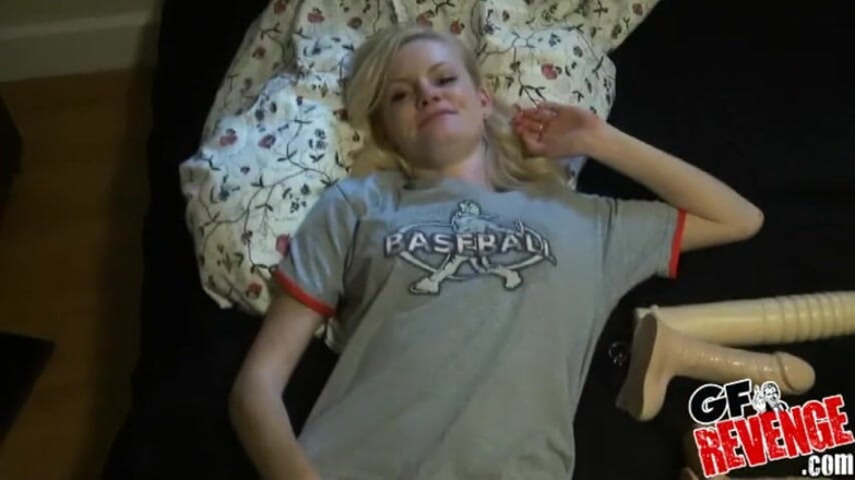 GF Leaks: GF läcker - Brie Turner låter Vance young förstöra hennes kropp...