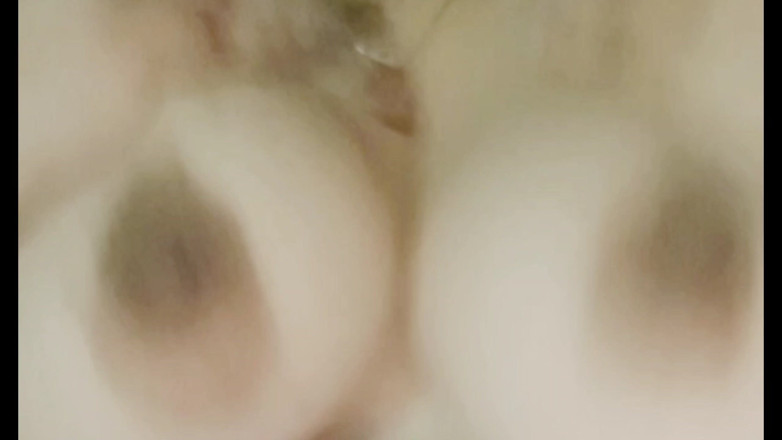 MassiveHungFoxy: Pojďte se dotknout těchto skutečných koz Opravdu na nich chci...