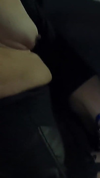Protein shake proberen in parkeergarage