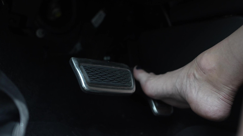 Hidi Heaventoosh: 맨발 페달 펌핑