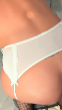 418 | MILf mit dicken möpsen pisst anal trinken, creampie squirting