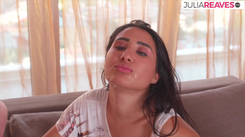 Cum Date Me: Сексуальній дівчині лизали пизду, а потім вона катається на масивному члені до камшоту