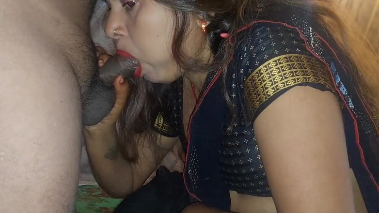 Desiboy25k: Hintli kadın sakso çekiyor