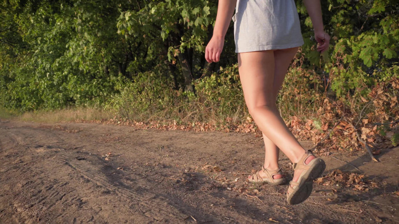Teasecombo 4K: Walking Outdoors and Flashing Ass Under Skirt