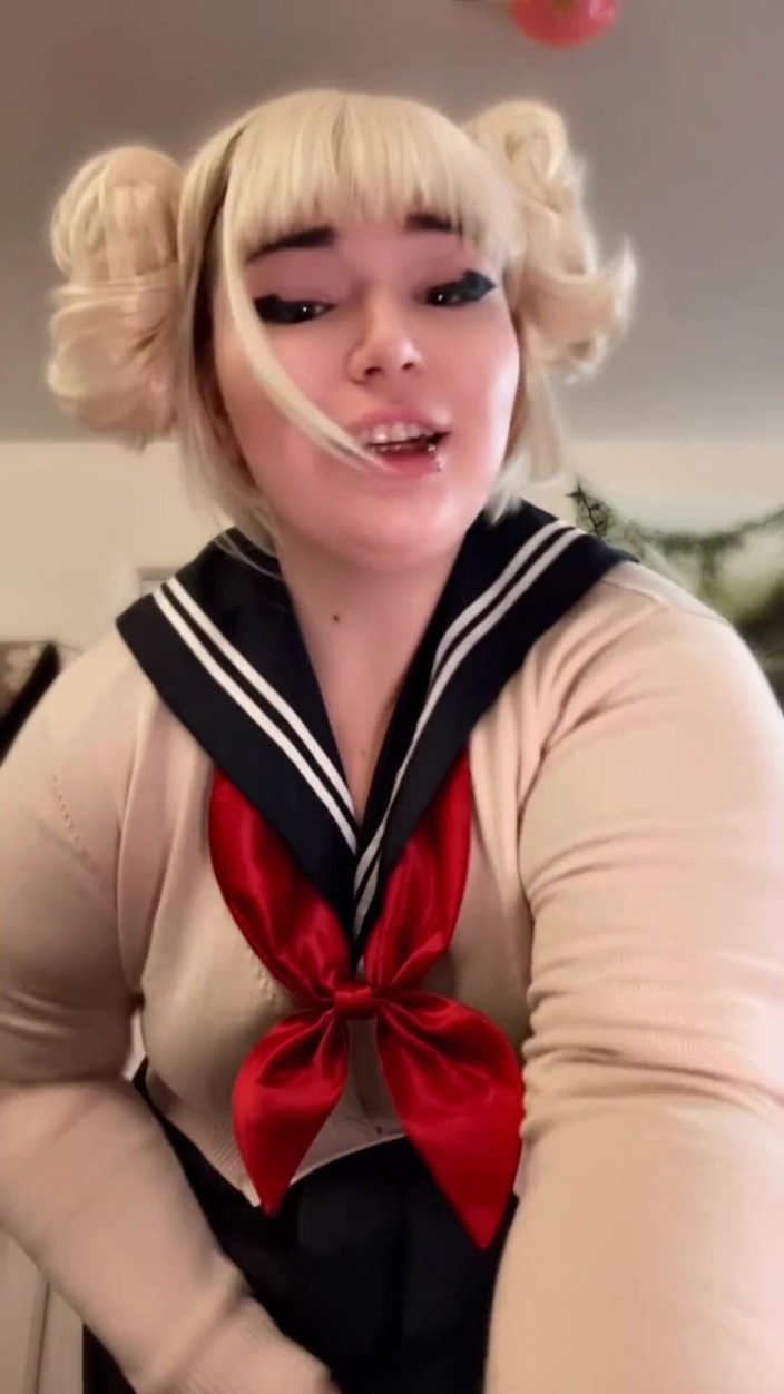 LexxiBakk: Utilisée Par Le Cosplayeur De Futa