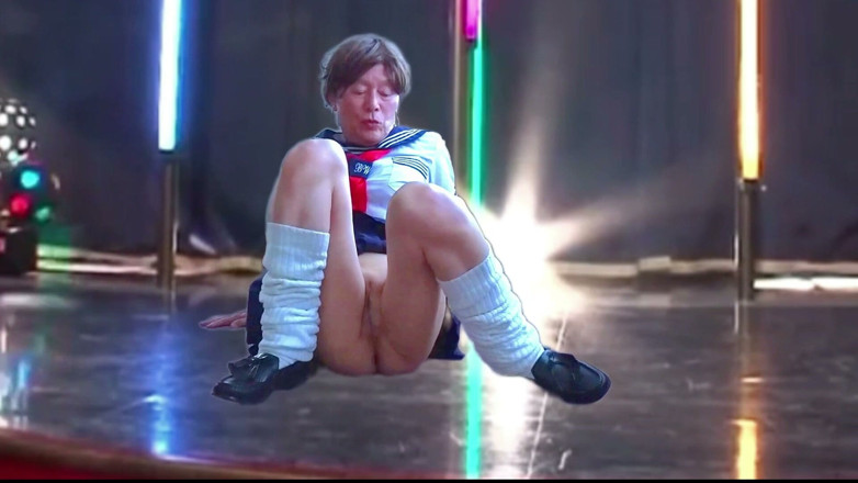 Pai-chan: Tokyo J-bitch club - стриптизерка Omanko Jk