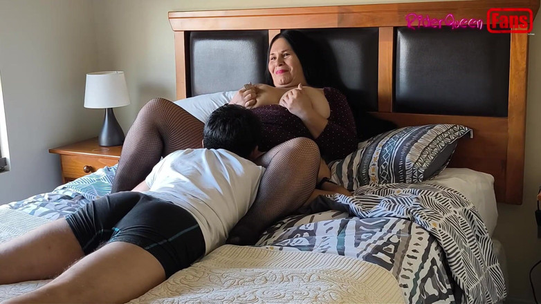 Riderqueen: Pizdă sex oral mama vitregă milf bbw cu cur alb -...