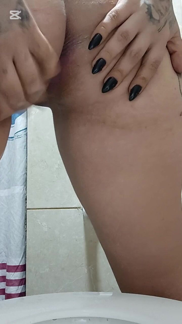 Golden Shower. He Peed on Your Face (Dalyla 69)