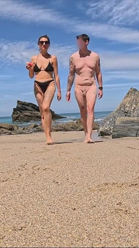 Giornata della dominazione femminile in spiaggia