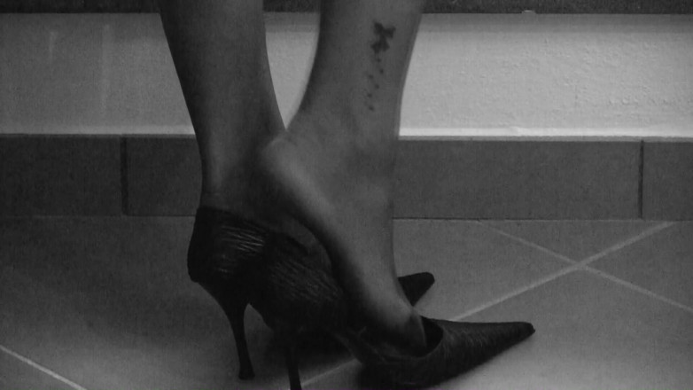 Nyllady: Pokazując nowy dekolt