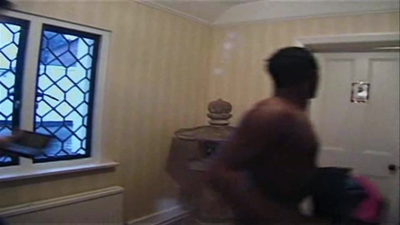 British Blue Movies: Büyük Omar'ın İngiliz maceraları: groovy anal kızlar (2001)