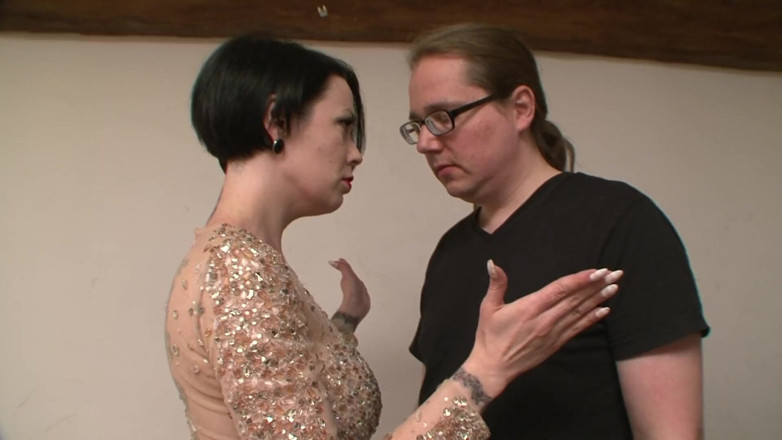 German BDSM MMV: Deutsche BDSM-sklavin der grausamen domina